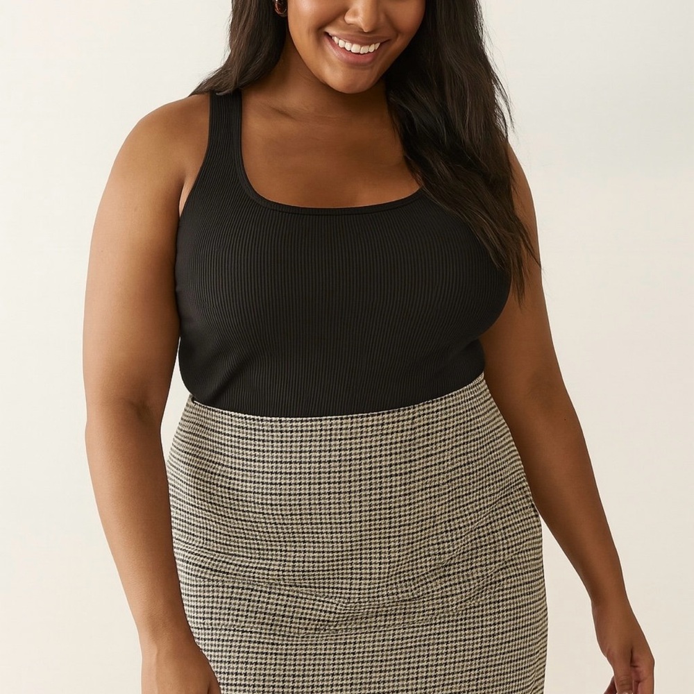 H&M Houndstooth Mini Skirt - Size 18